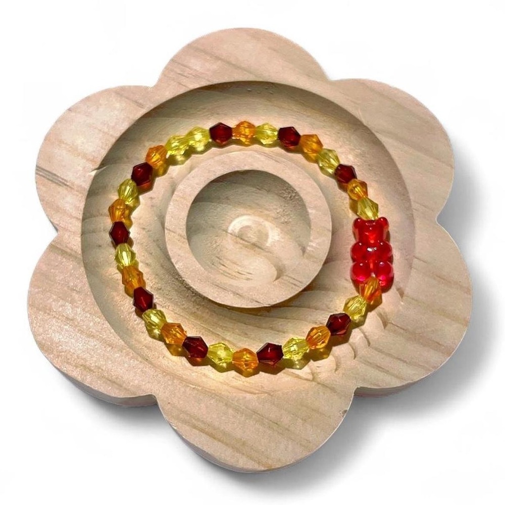 Fall Beaded Bear Bracelet